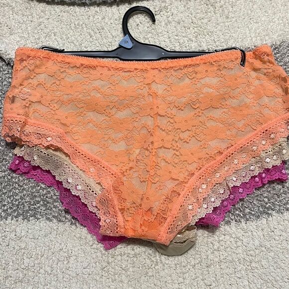 NWT- Prima Valentina - 2X - Picture 3 of 9